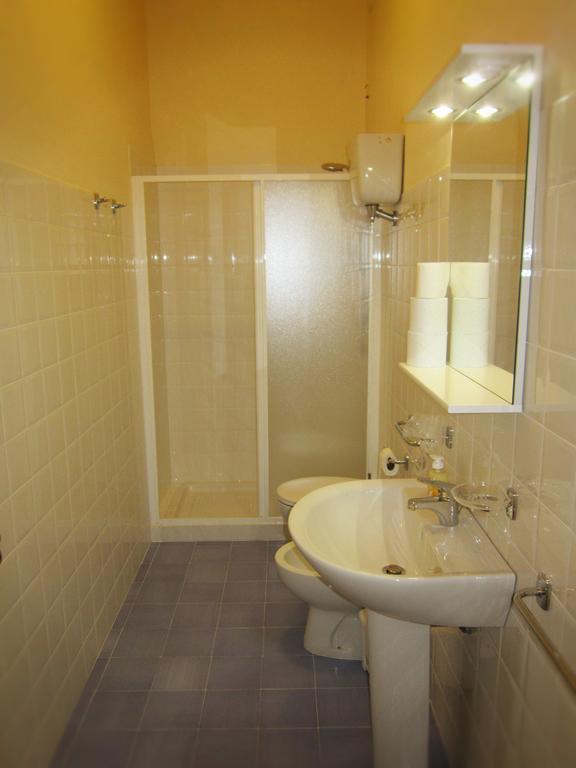 B&B San Francesco كورتونا الغرفة الصورة