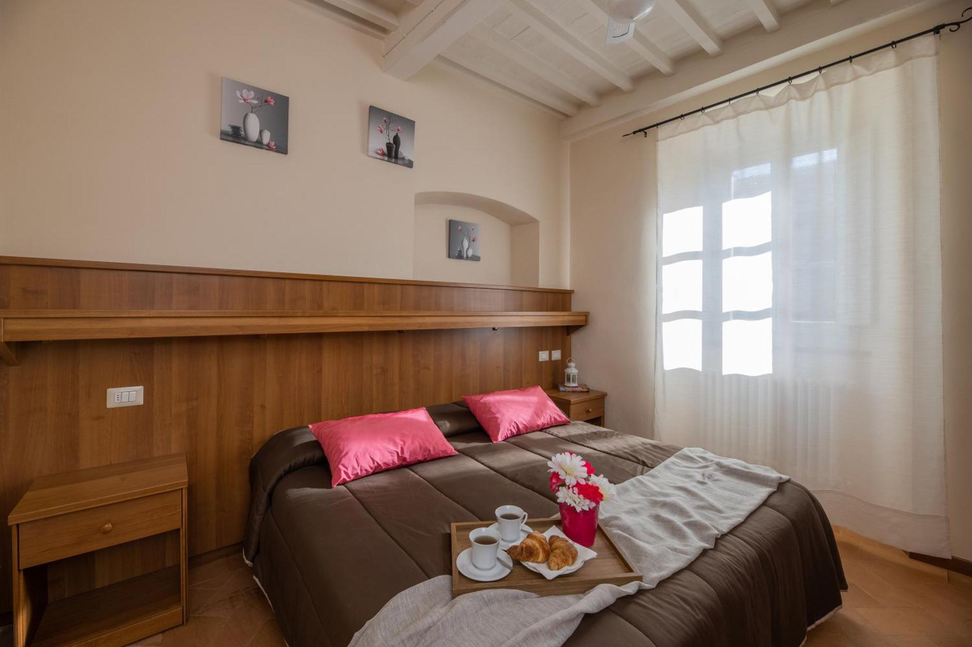 B&B San Francesco كورتونا الغرفة الصورة